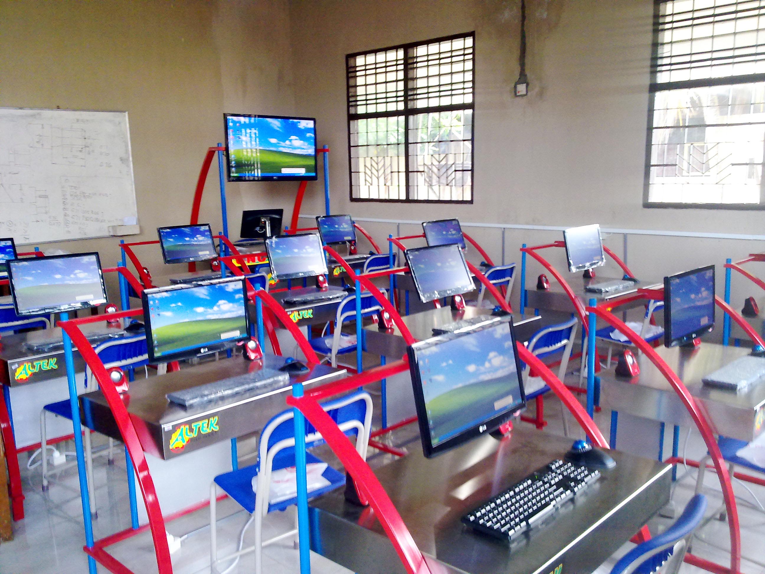 Software Simulasi Mesin Cnc Software Simulasi Mesin Cnc