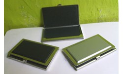 tempat kartu nama